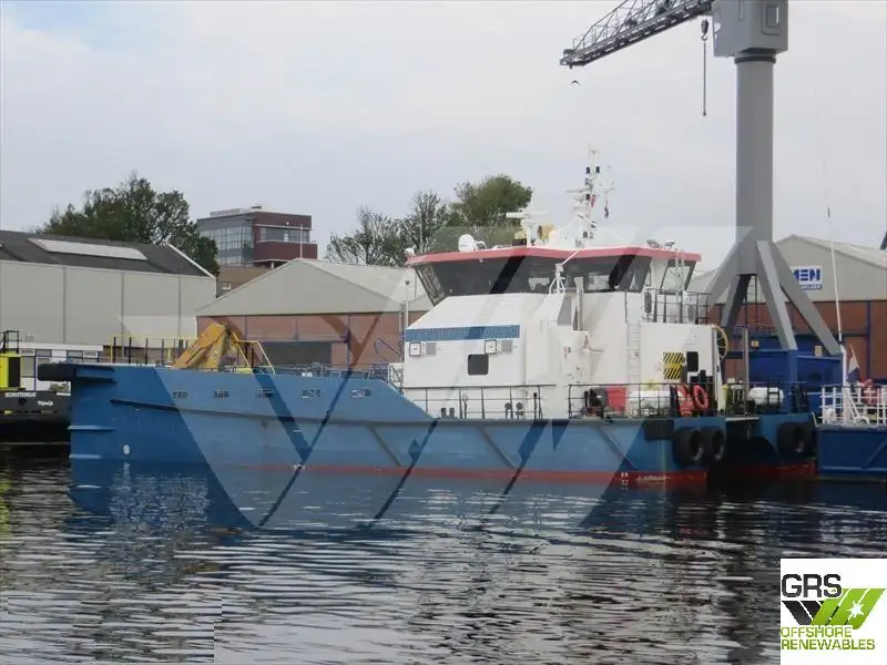Tuulipuistoaluksen huoltoalus myynnissä