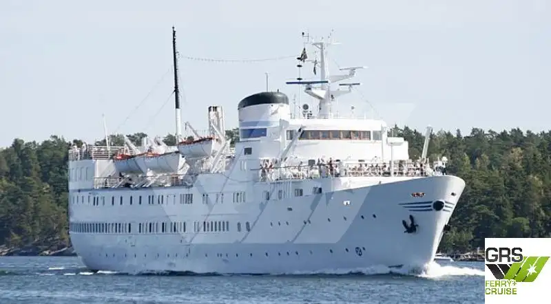 Risteilyalus myynnissä