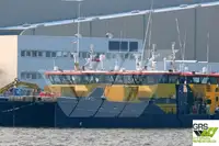 Tuulipuistoaluksen huoltoalus myynnissä