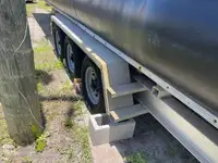 Ponttoni myynnissä