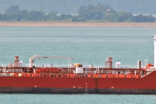 Oil/Chemical tanker for sale