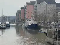 Trawler Myytävänä
