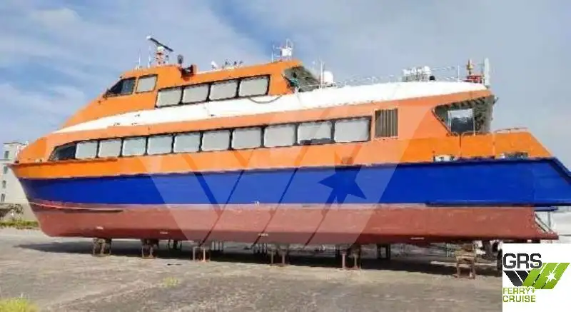 Risteilyalus myynnissä