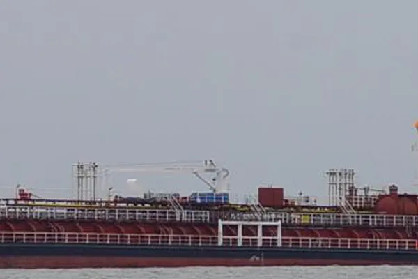 Oil/Chemical tanker for sale