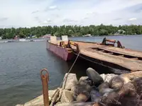 Proomu myynnissä