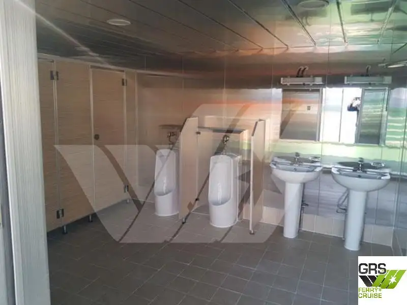Ro-Ro-alus myynnissä