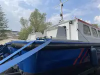 Partiovene myynnissä