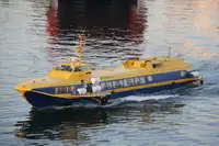 Hydrofoil-alus myynnissä