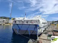 Risteilyalus myynnissä