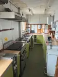 Asuntolaiva myynnissä
