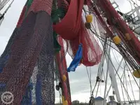 Troolari myynnissä