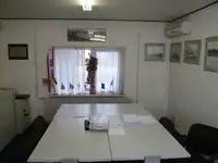 Proomu myynnissä