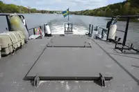Sotilaalliset alukset myynnissä