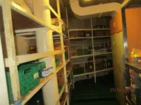 Jääkaivaaluksen tyyppinen alus myynnissä