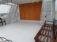 Sukellustuki myynnissä