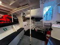 Miehistöalus myynnissä