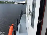 Vetolaiva myynnissä