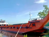 Maihinnousualus, panssaroitu myynnissä