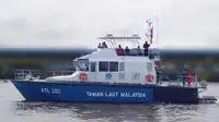 Partiovene Myytävänä