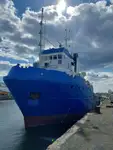 Konttilaiva myynnissä
