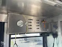Ponttoni myynnissä