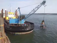 Ruoppaaja myynnissä
