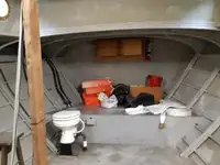 Hinausvene Myytävänä