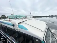 Risteilyalus myynnissä