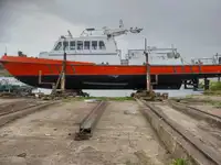 Partiovene myynnissä