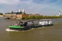 Oil/Chemical tanker Myytävänä
