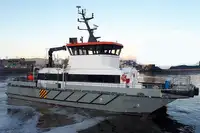 Tuulipuistoaluksen huoltoalus myynnissä