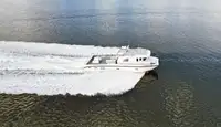 Katamaraani Myytävänä