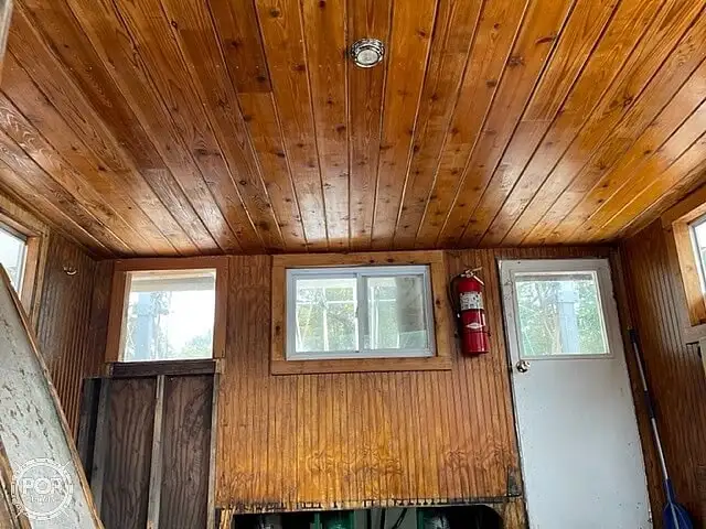 Troolari myynnissä