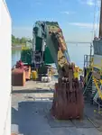 Ruoppaaja myynnissä