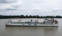 LNG-kuljetusalus myynnissä
