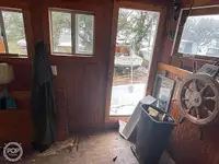 Troolari myynnissä