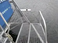 Kutteri myynnissä