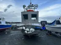 Partiovene Myytävänä