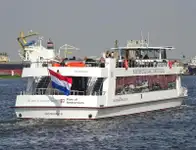 Risteilyalus myynnissä
