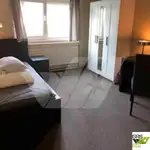 Asuntolaiva myynnissä