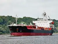 Oil/Chemical tanker Myytävänä