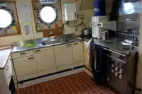 Vetolaiva myynnissä