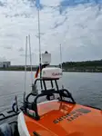 Konttilaiva myynnissä