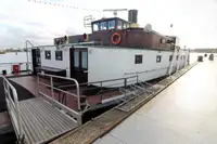 Proomu myynnissä