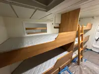 Vetolaiva myynnissä