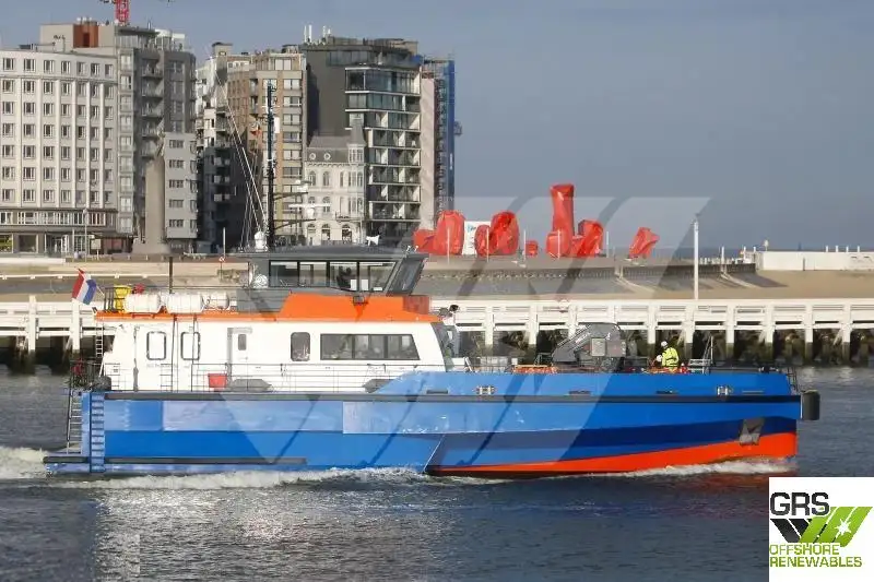 Tuulipuistoaluksen huoltoalus myynnissä
