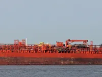 Öljy-/kemikaalitankkeri myynnissä