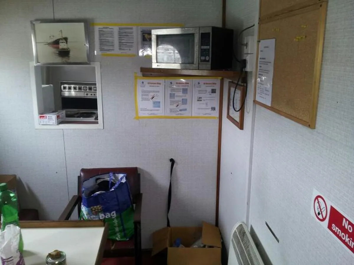 Vetolaiva myynnissä