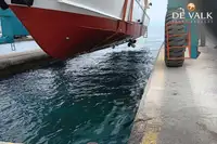 Vetolaiva myynnissä