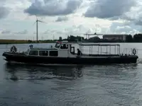Vetolaiva myynnissä